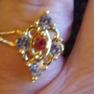 3/27 Crystal Fashion Ring.